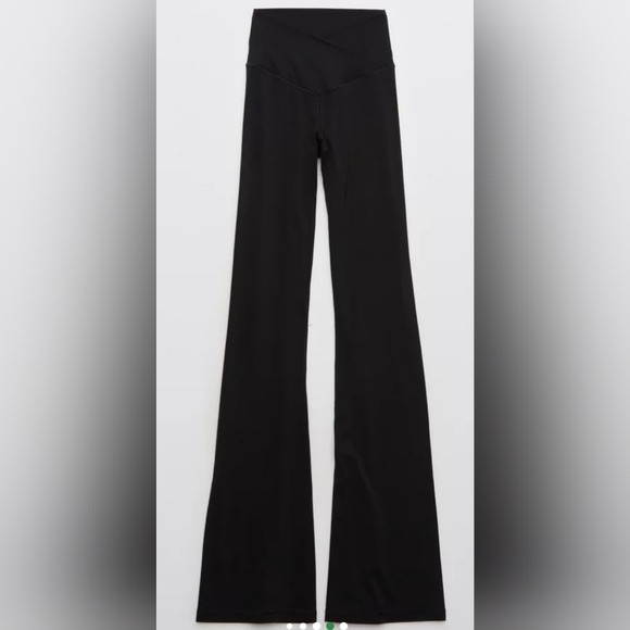 Aerie OFFLINE Black Leggings - Picture 5 of 8